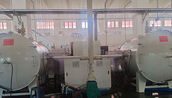 Horizontal high temperature graphitization furnace